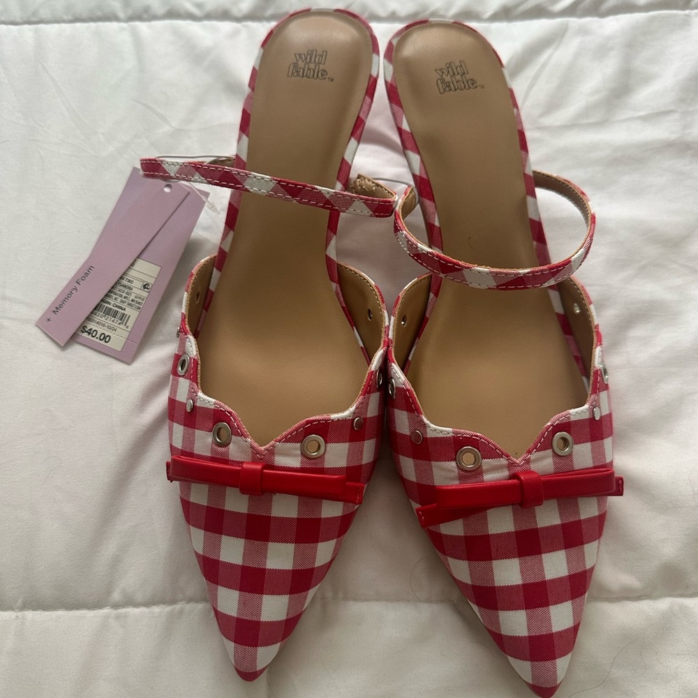 Brand new picnic style kitten heels! 9.5 but fit like a 9.